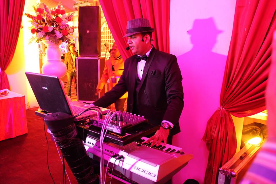 best keyboardist Byblos Jbeil Lebanon